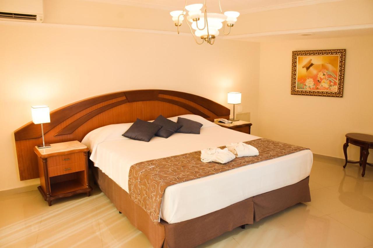 Hotel Golden Park Internacional Foz & Convencoes By Nacional Inn Foz do Iguacu Ngoại thất bức ảnh